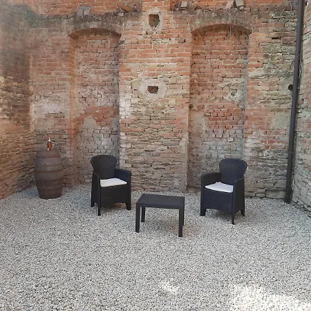Cascina Carlo Apartamento *