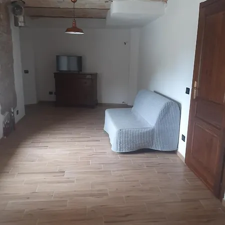 Cascina Carlo Apartamento *